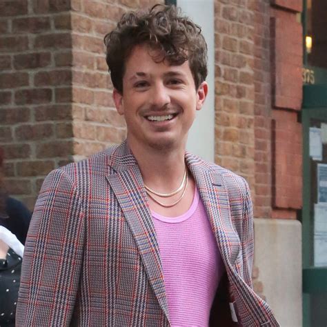 charlie puth sexuality|Charlie Puths Latest Confessions About His Sex Life。